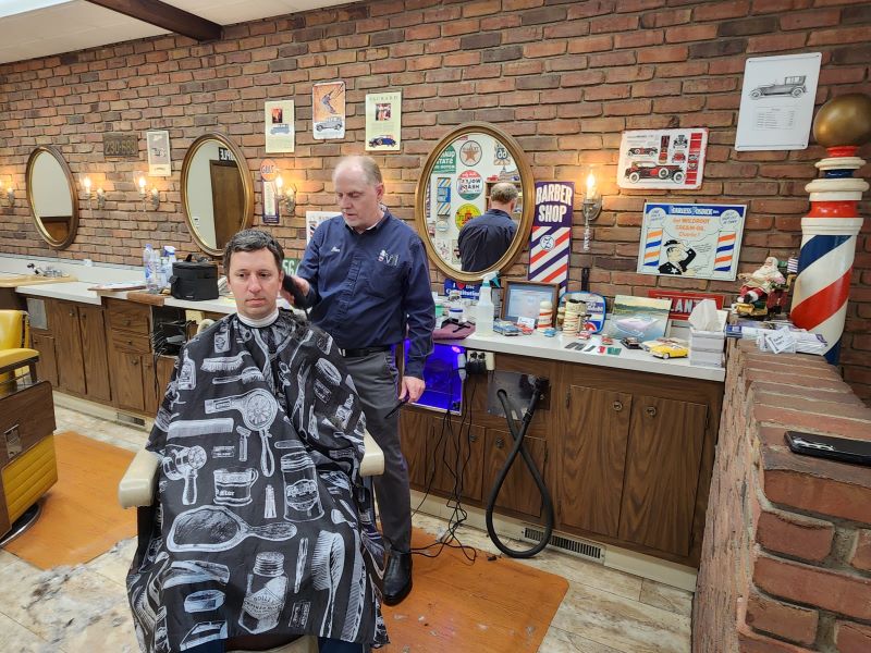 Barber Dan Cutting Hair